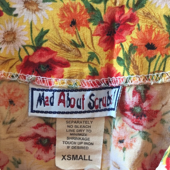 4 Short sleeve scrubs / Medical uniforms - Picture 12 of 13